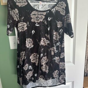 Lularoe Black Floral Short Sleeve Tee